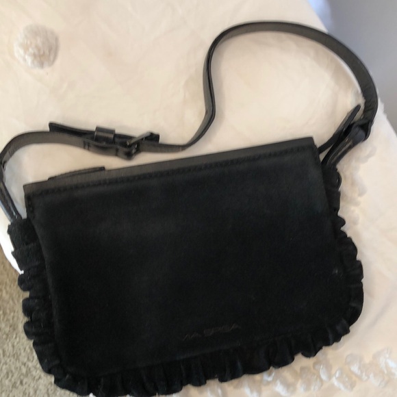 VIA SPIGA black suede shoulder handbag. Leather weaved through perimeter of bag. - Picture 1 of 9